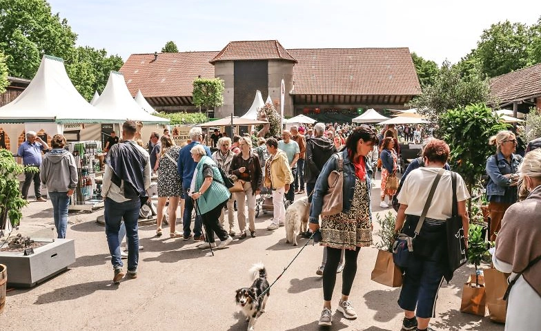 Event-Image for 'Gartenträume auf der Burg Hülshoff 7. bis 9. Juni 2025'