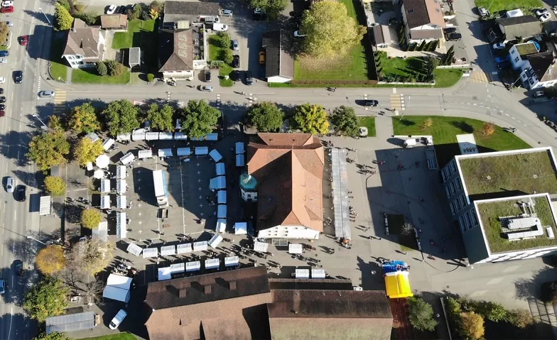 Rothrister Herbstmarkt Schulhausplatz Dörfli, Geisshubelweg 4, 4852 Rothrist Billets