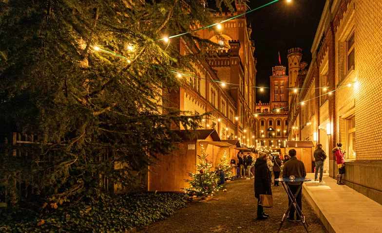 Feldschlösschen Winterdorf Brauerei Feldschlösschen, Theophil-Roniger-Strasse , 4310 Rheinfelden Tickets